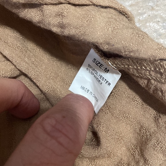 Beautiful fall lace top - Picture 3 of 4